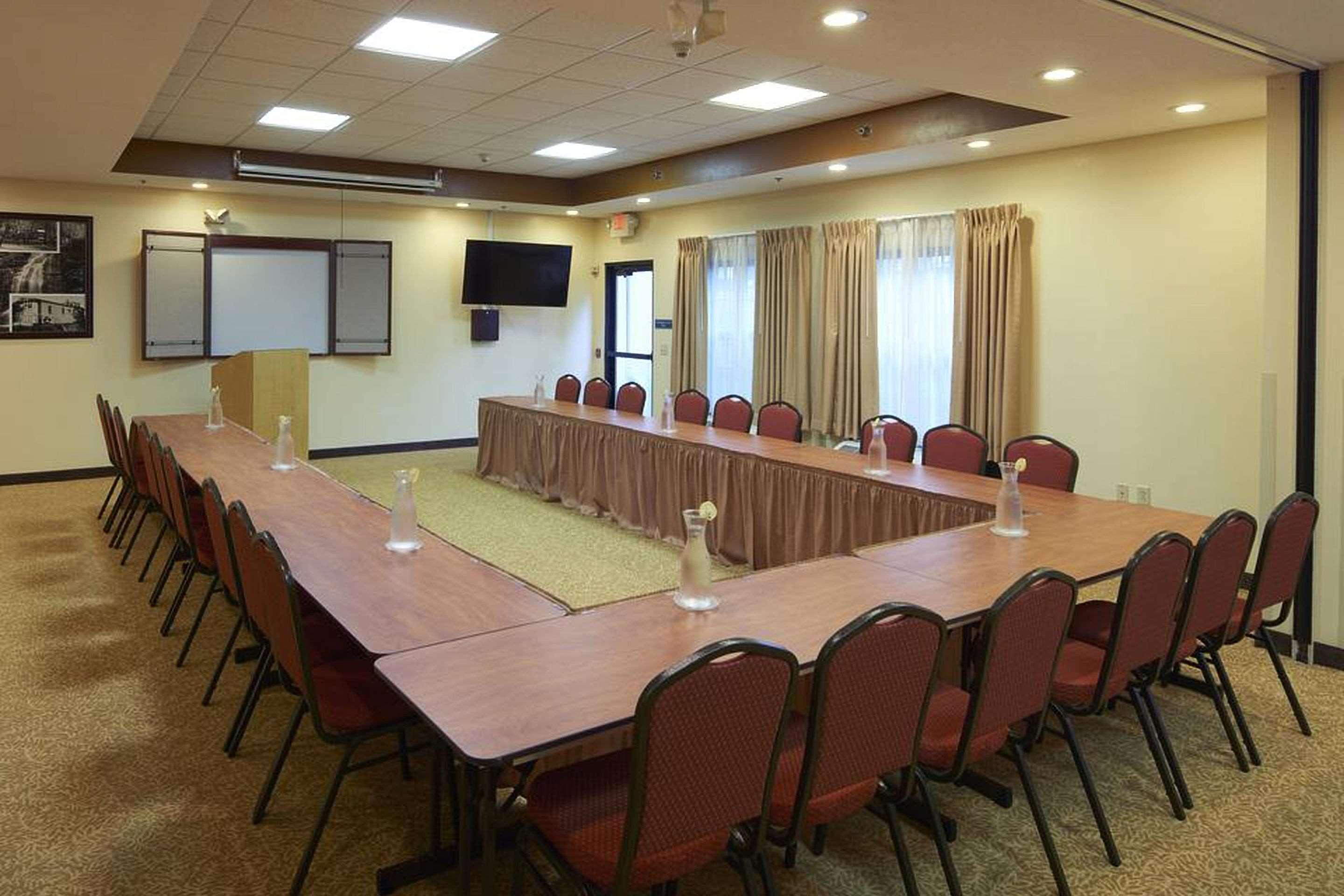 Comfort Suites Near Penn State - State College, Pa Ngoại thất bức ảnh