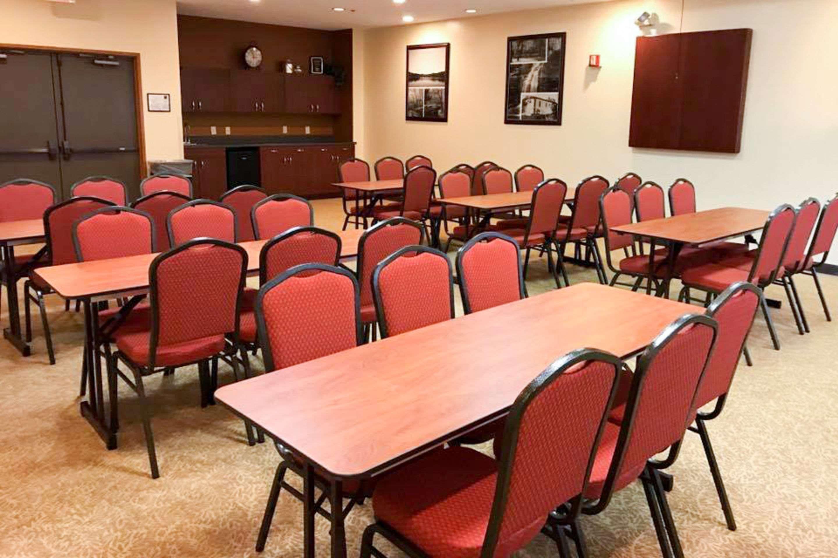 Comfort Suites Near Penn State - State College, Pa Ngoại thất bức ảnh
